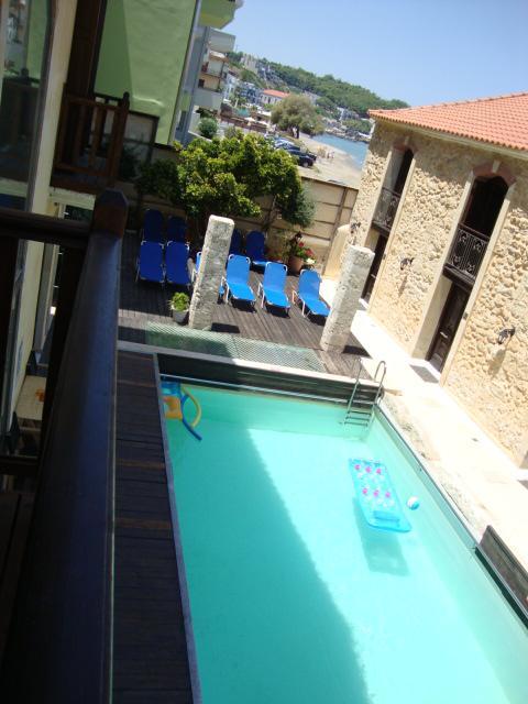Creta Seafront Residences Rethymno  Exterior photo
