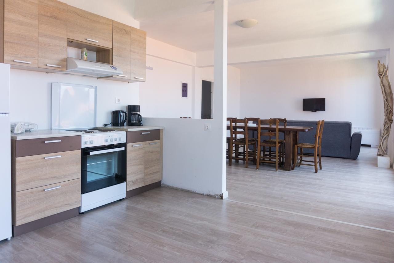 Creta Seafront Residences Rethymno  Exterior photo